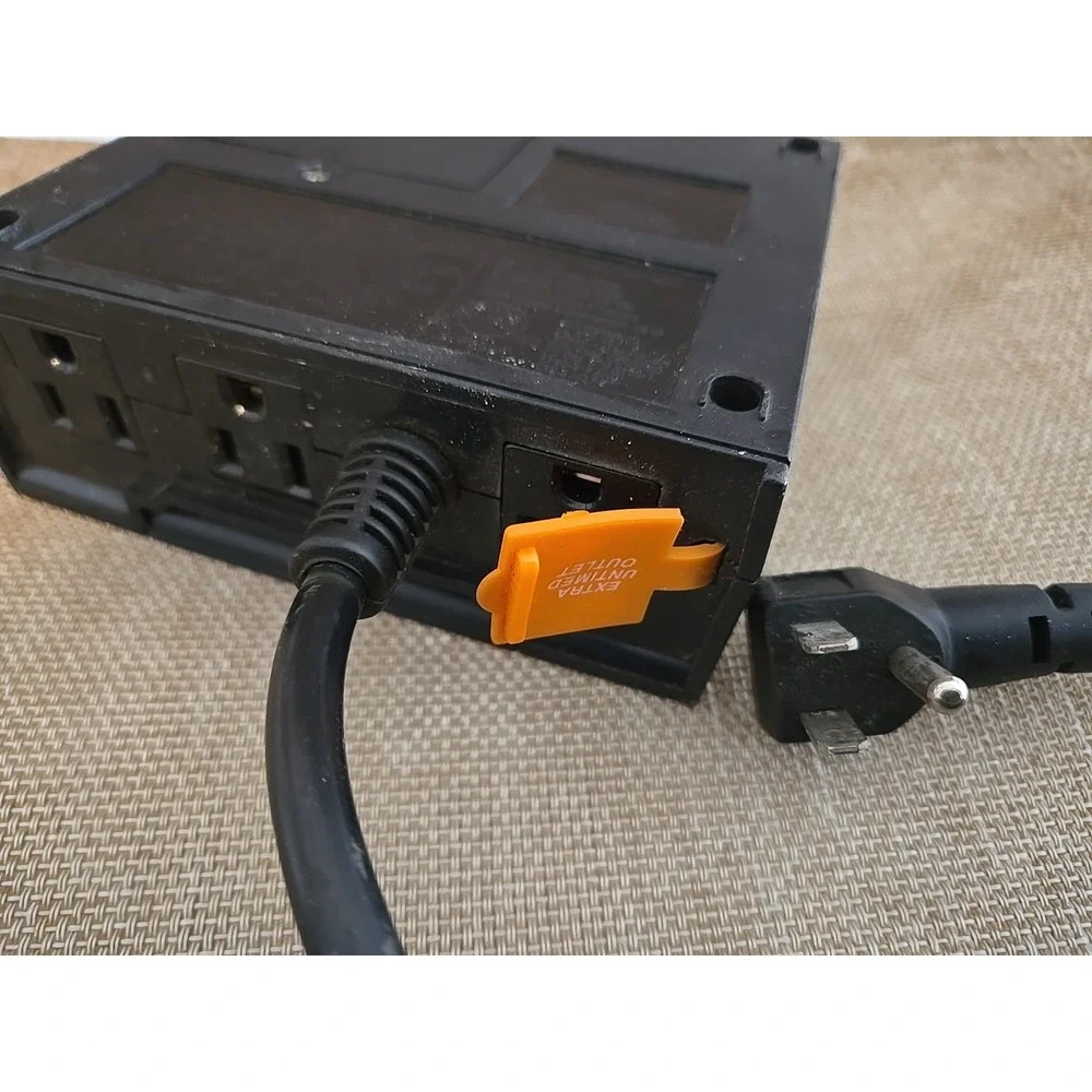 Sylvania SA 210 Outdoor Digital Timer 3-Outlet Zip-Set Pool Pump Landscape Light